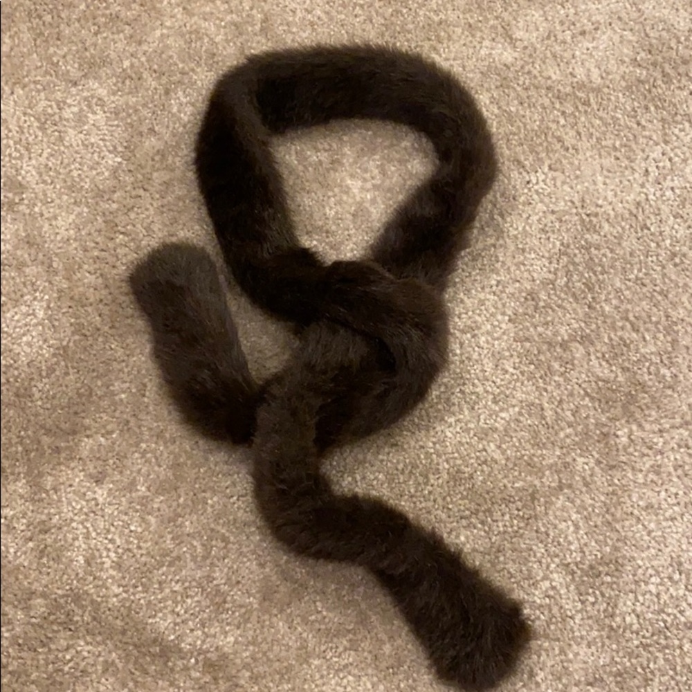 Faux fur scarf